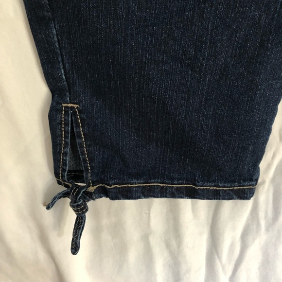 Denim capris - Picture 2 of 4